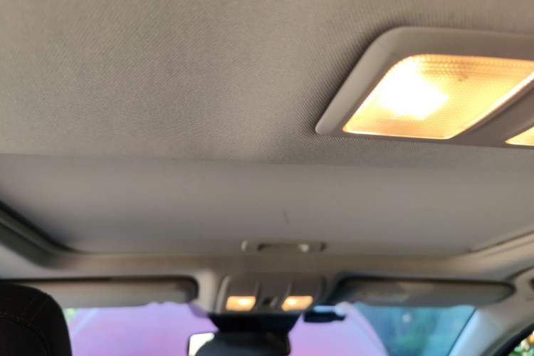 Used Mazda Atenza 2020 2.0L Blue Sky Luxury Edition Headliner
