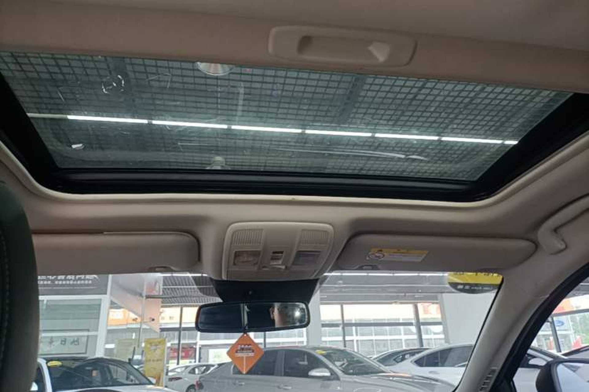 Used Mazda Atenza 2020 2.0L Blue Sky Luxury Edition Headliner