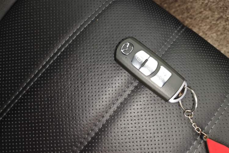 Used Mazda Atenza 2020 2.0L Blue Sky Luxury Edition Interior 1