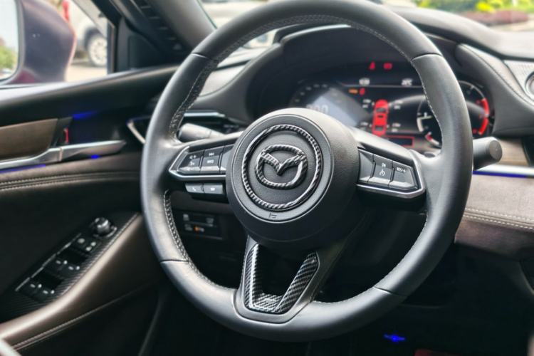 Used Mazda Atenza 2020 2.5L Sky Blue Prestige Edition Interior 4