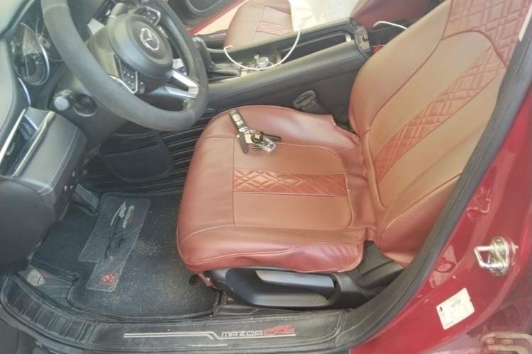 Used Mazda Atenza 2020 2.0L Blue Sky Fashion Edition Left Front Seat