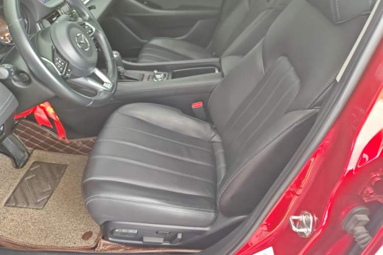Used Mazda Atenza 2020 2.0L Blue Sky Luxury Edition Left Front Seat