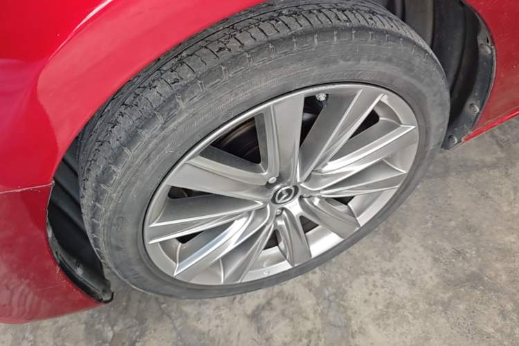 Used Mazda Atenza 2020 2.5L Skyline Sport Edition Left Front Wheel Hub