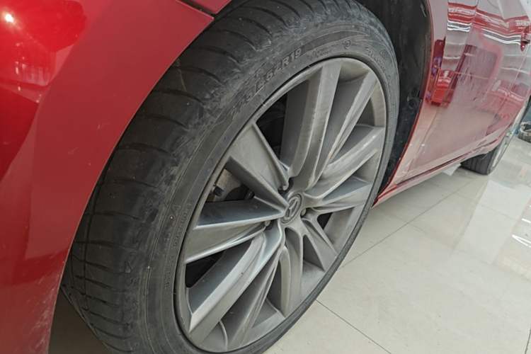 Used Mazda Atenza 2020 2.5L Skyline Sport Edition Left Front Wheel Hub
