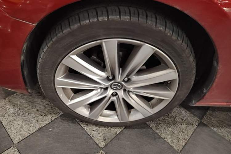Used Mazda Atenza 2020 2.5L Skyline Sport Edition Left Front Wheel Hub