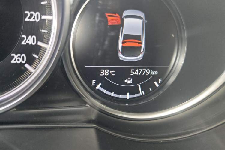 Used Mazda Atenza 2020 2.0L Blue Sky Luxury Edition Odometer Close Up