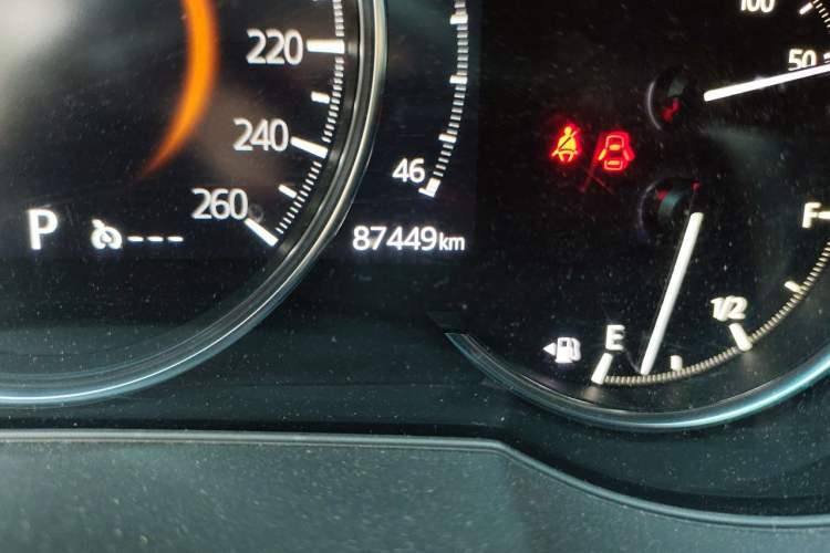 Used Mazda Atenza 2020 2.5L Sky Blue Prestige Edition Odometer Close Up