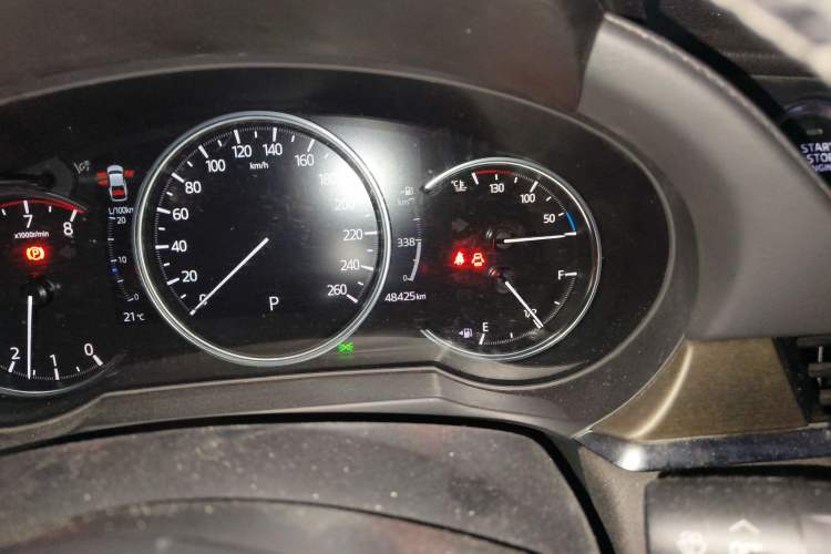 Used Mazda Atenza 2020 2.5L Sky Blue Prestige Edition Odometer Close Up