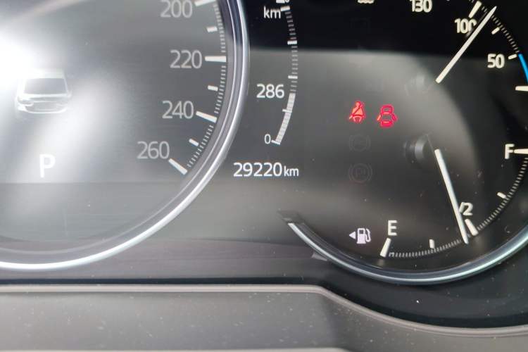 Used Mazda Atenza 2020 2.5L Sky Blue Prestige Edition Odometer Close Up