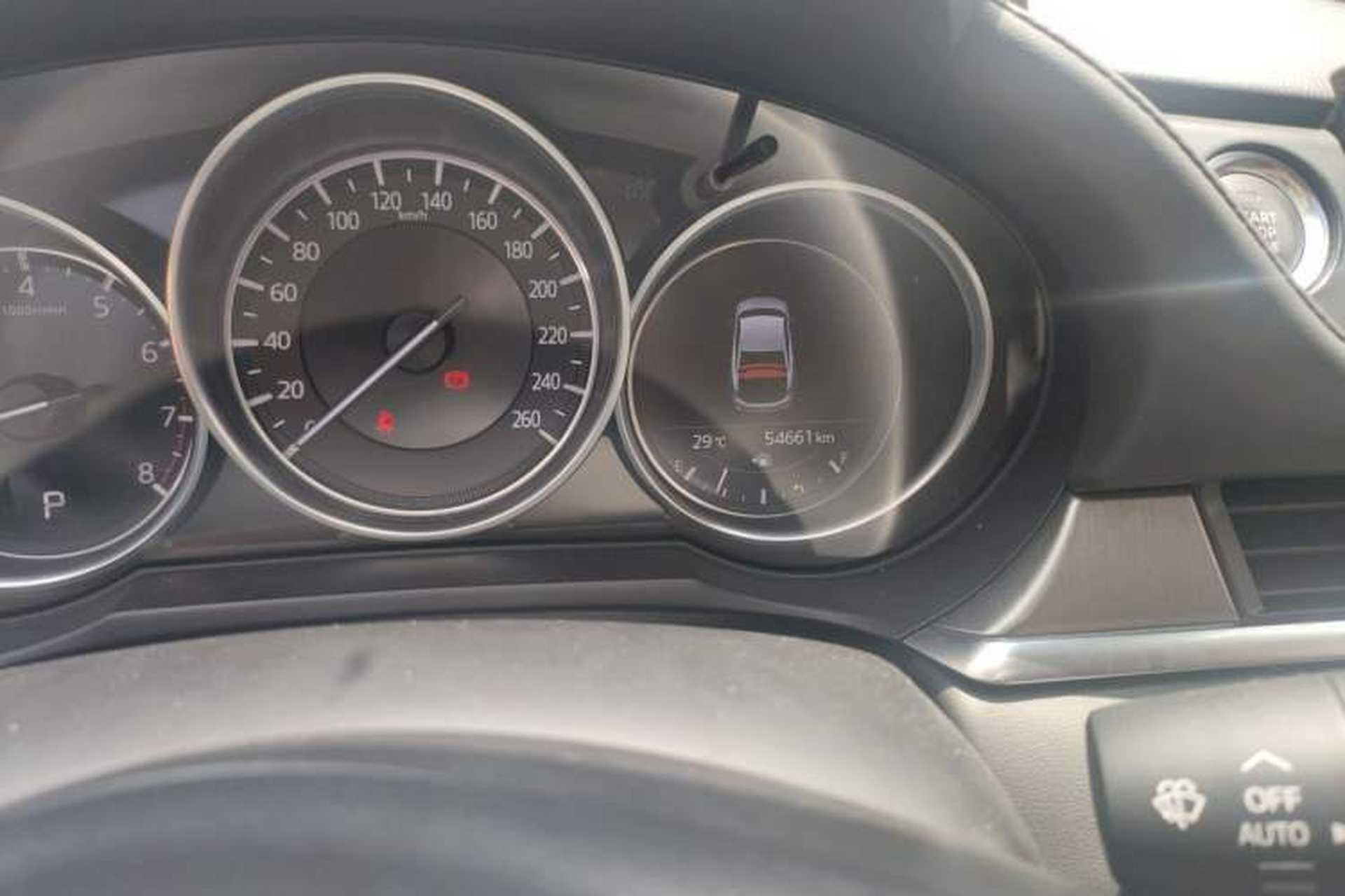 Used Mazda Atenza 2020 2.0L Blue Sky Luxury Edition Odometer Close Up
