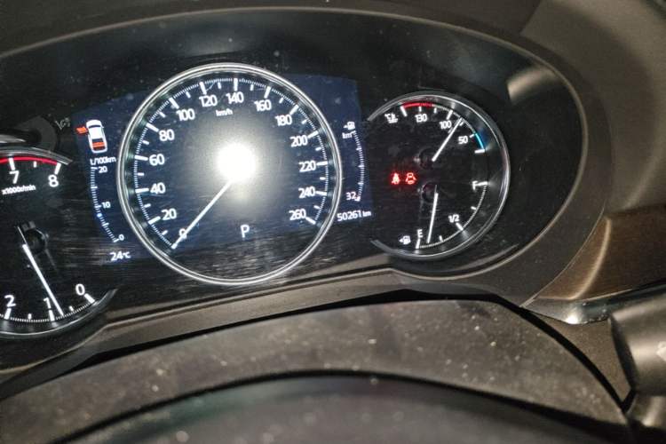 Used Mazda Atenza 2020 2.5L Sky Blue Prestige Edition Odometer Close Up
