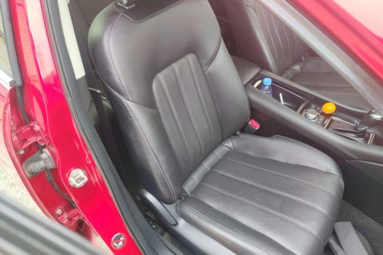 Used Mazda Atenza 2020 2.0L Blue Sky Luxury Edition Right Front Seat