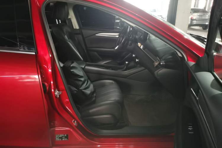 Used Mazda Atenza 2020 2.5L Skyline Sport Edition Right Front Seat