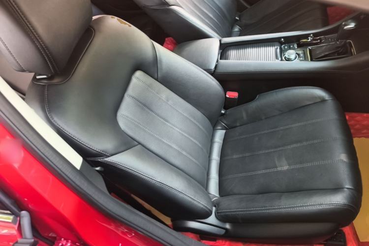 Used Mazda Atenza 2020 2.0L Blue Sky Luxury Edition Right Front Seat