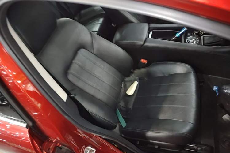 Used Mazda Atenza 2020 2.5L Skyline Sport Edition Right Front Seat