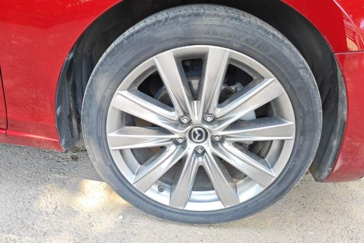 Used Mazda Atenza 2020 2.5L Skyline Sport Edition Right Front Wheel Hub