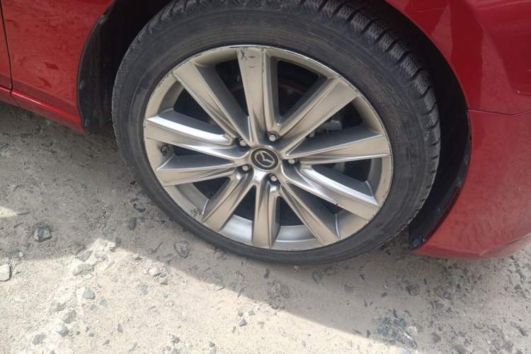 Used Mazda Atenza 2020 2.5L Skyline Sport Edition Right Front Wheel Hub
