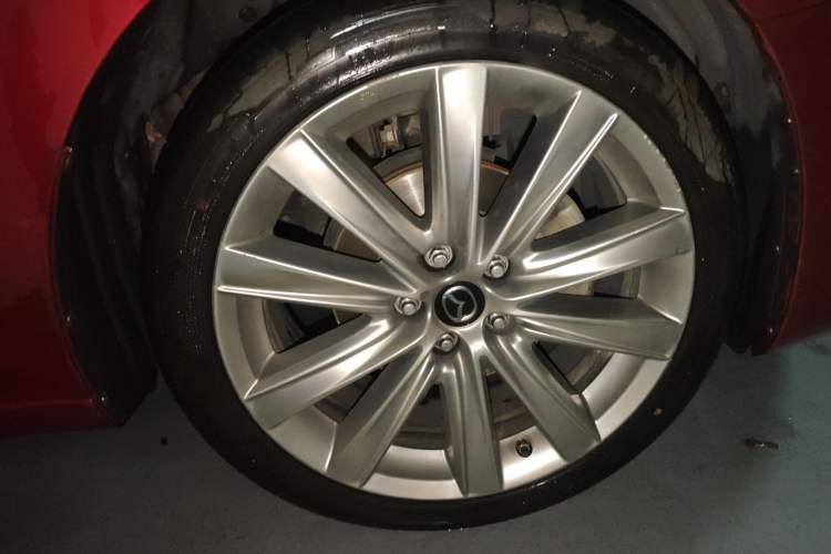 Used Mazda Atenza 2020 2.5L Skyline Sport Edition Right Front Wheel Hub