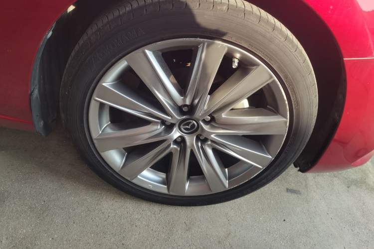 Used Mazda Atenza 2020 2.5L Skyline Sport Edition Right Front Wheel Hub