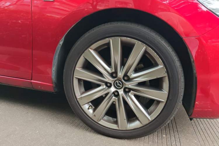 Used Mazda Atenza 2020 2.5L Sky Blue Prestige Edition Right Front Wheel Hub