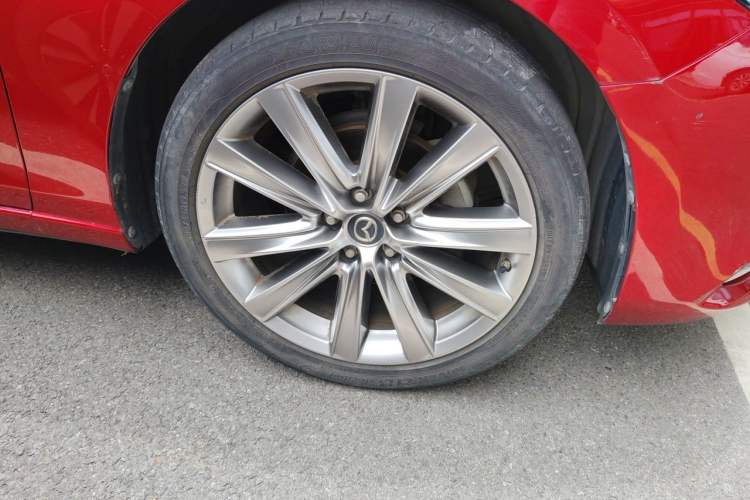 Used Mazda Atenza 2020 2.5L Sky Blue Prestige Edition Right Front Wheel Hub