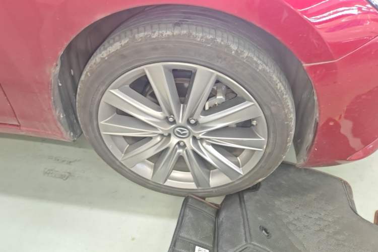 Used Mazda Atenza 2020 2.5L Skyline Sport Edition Right Front Wheel Hub