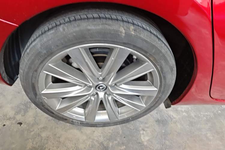 Used Mazda Atenza 2020 2.5L Skyline Sport Edition Right Rear Wheel Hub