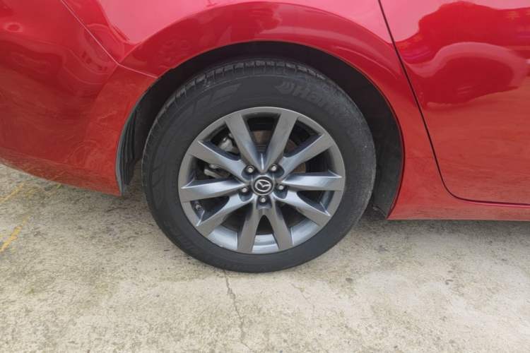 Used Mazda Atenza 2020 2.0L Blue Sky Luxury Edition Right Rear Wheel Hub