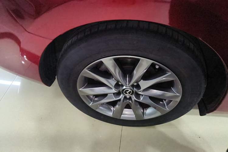 Used Mazda Atenza 2020 2.0L Blue Sky Luxury Edition Right Rear Wheel Hub