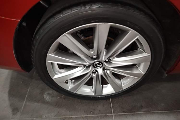 Used Mazda Atenza 2020 2.5L Skyline Sport Edition Right Rear Wheel Hub