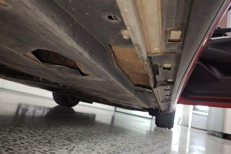 Used Mazda Atenza 2020 2.0L Blue Sky Luxury Edition Right Side Sill