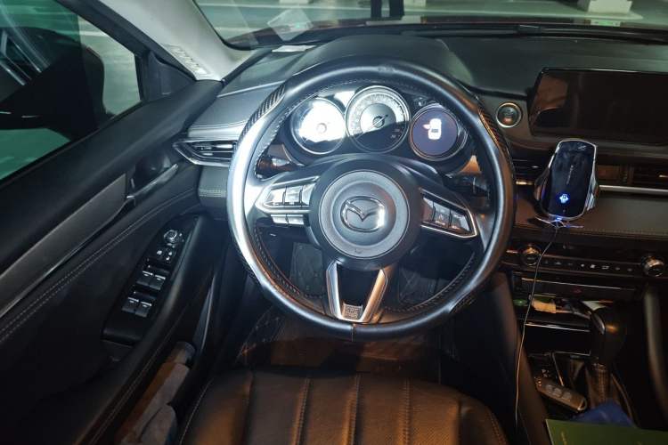 Used Mazda Atenza 2020 2.0L Blue Sky Luxury Edition Steering Wheel