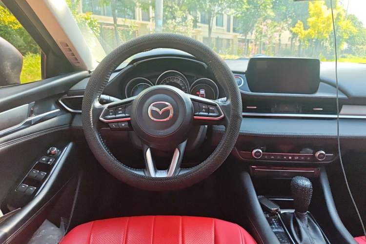 Used Mazda Atenza 2020 2.0L Blue Sky Luxury Edition Steering Wheel