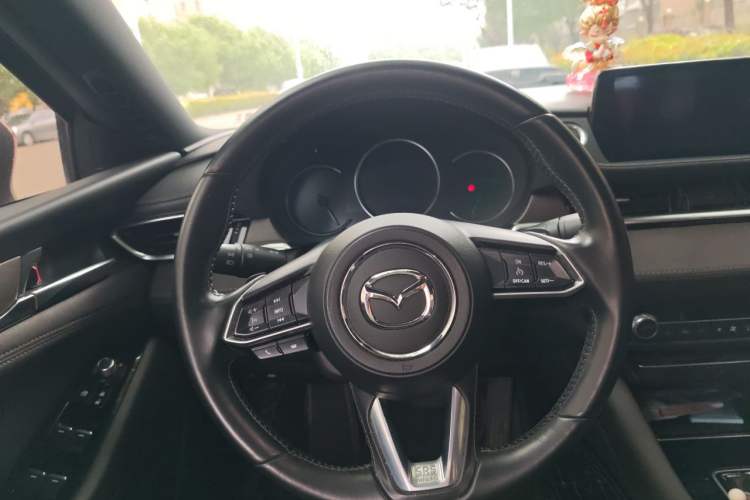 Used Mazda Atenza 2020 2.5L Sky Blue Prestige Edition Steering Wheel