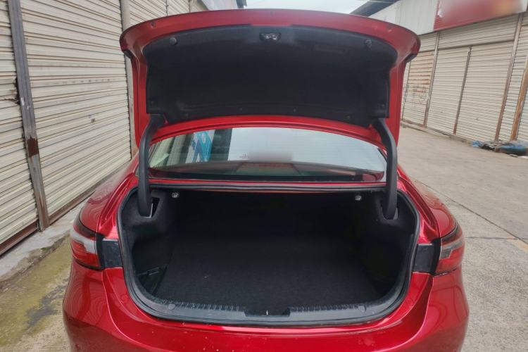 Used Mazda Atenza 2020 2.0L Blue Sky Luxury Edition Trunk