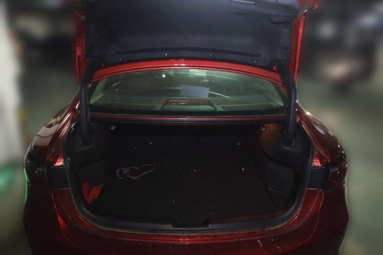 Used Mazda Atenza 2020 2.0L Blue Sky Luxury Edition Trunk