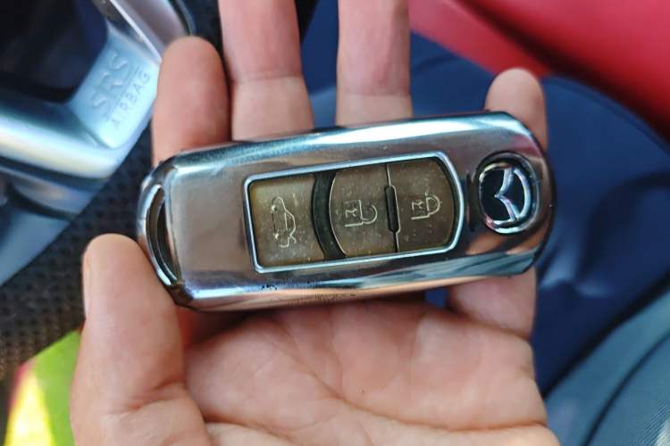 Used Mazda Atenza 2020 2.0L Blue Sky Luxury Edition Vehicle Key