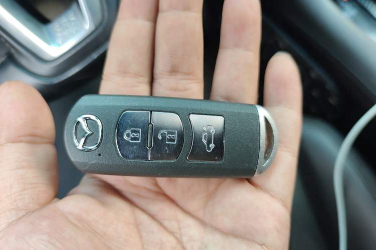 Used Mazda Atenza 2020 2.5L Sky Blue Prestige Edition Vehicle Key