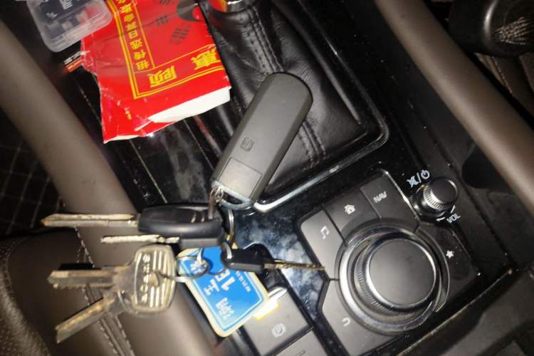 Used Mazda Atenza 2020 2.5L Sky Blue Prestige Edition Vehicle Key