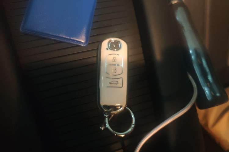 Used Mazda Atenza 2020 2.0L Blue Sky Luxury Edition Vehicle Key