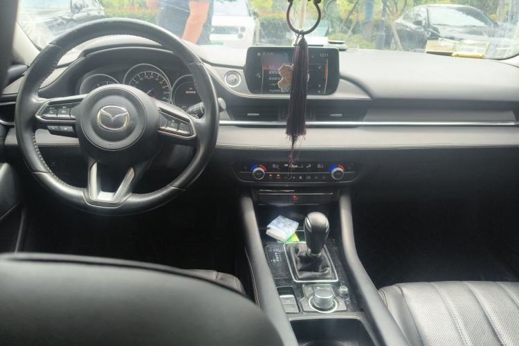 Used Mazda Atenza 2020 2.5L Skyline Sport Edition Center Console