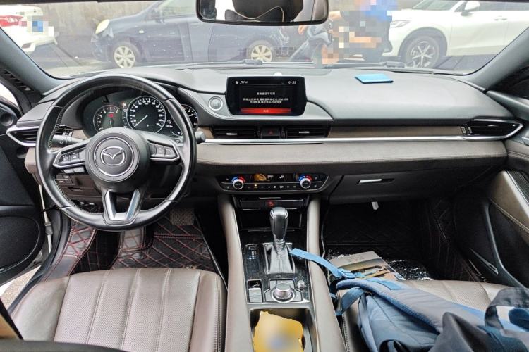 Used Mazda Atenza 2020 2.5L Sky Blue Prestige Edition Center Console