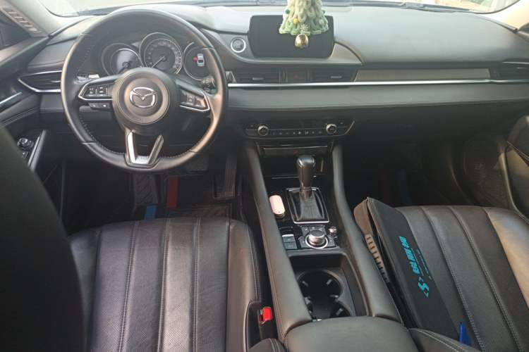 Used Mazda Atenza 2020 2.5L Skyline Sport Edition Center Console
