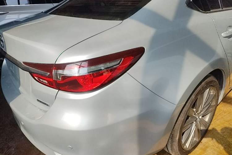 Used Mazda Atenza 2020 2.5L Sky Blue Prestige Edition Exterior 3