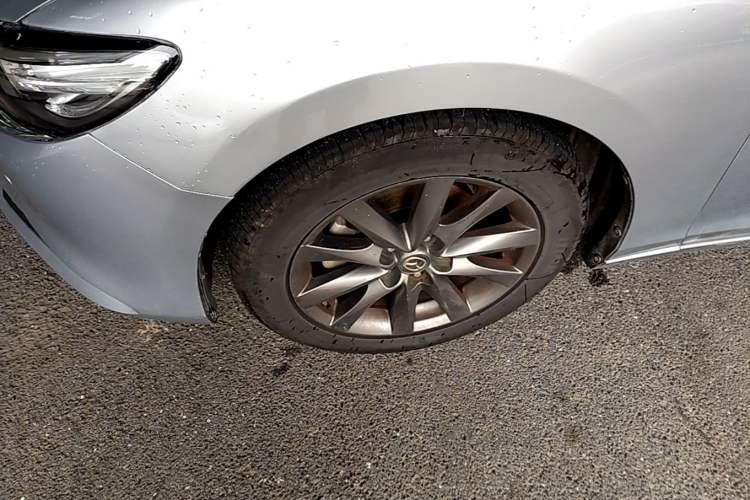Used Mazda Atenza 2020 2.0L Blue Sky Luxury Edition Exterior 4