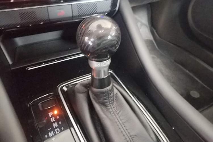 Used Mazda Atenza 2020 2.5L Sky Blue Prestige Edition Gear Lever