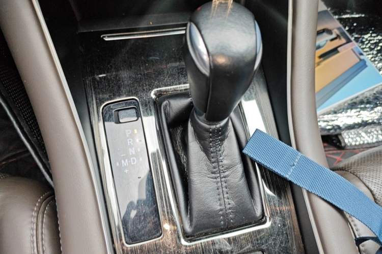 Used Mazda Atenza 2020 2.5L Sky Blue Prestige Edition Gear Lever