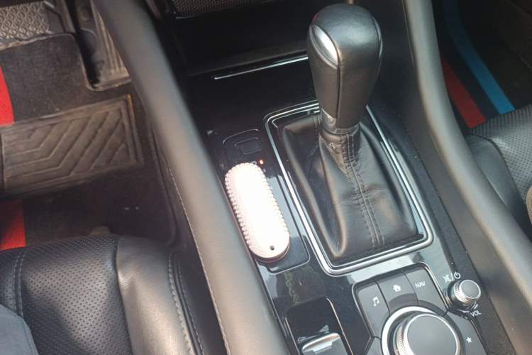 Used Mazda Atenza 2020 2.5L Skyline Sport Edition Gear Lever