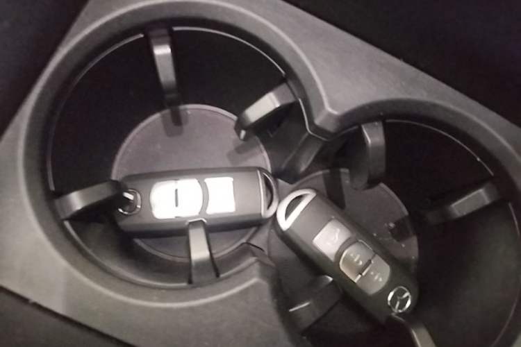 Used Mazda Atenza 2020 2.5L Sky Blue Prestige Edition Interior 1