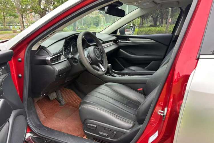 Used Mazda Atenza 2020 2.5L Skyline Sport Edition Interior 2